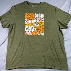 Blessed Girl Green Tee " Draw Near To God" Size XXL